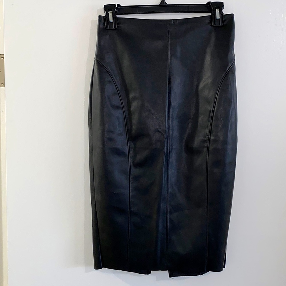 NWT EXPRESS BLACK FAUX LEATHER MIDI SKIRT SIZE ZERO